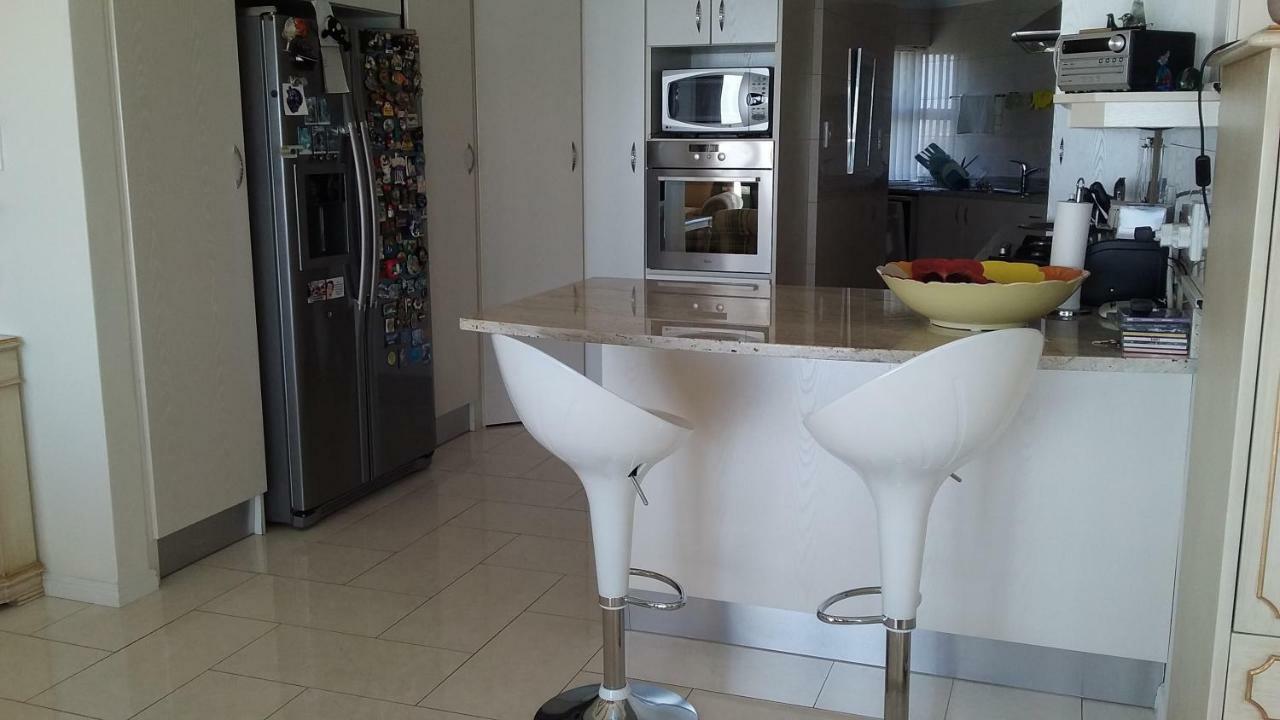 Wave Dancer Bed & Breakfast Gansbaai Dış mekan fotoğraf